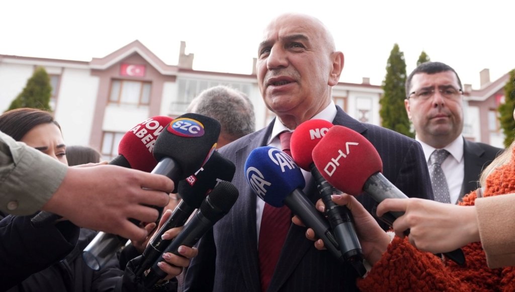 Altınok: Biz emeklilerimize 15 Nisan’da 5 bin lira vereceğiz