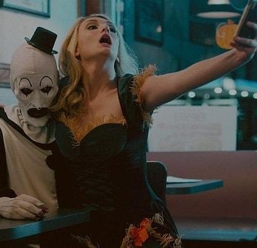 İzlediğiniz Tüm Korku Filmlerini Unutun! Son Zamanların En Vahşi Filmi “Terrifier 2” Hakkında Bilinmeyenler