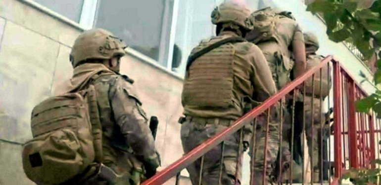İzmir ve İstanbul’da FETÖ operasyonu