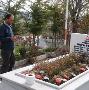 Şehit babası, dolandırıcılara 18 bin 700 lira kaptırdı
