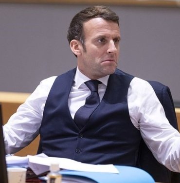 İtalyan siyasetçiden Macron’a “kadınsı” benzetmesi