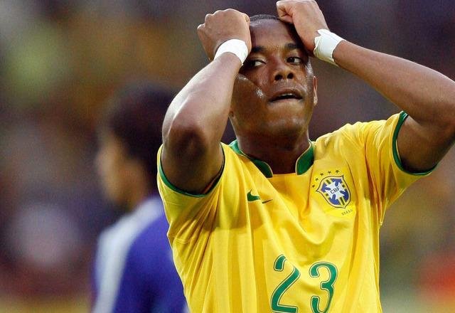 Tecavüz suçlamasıyla 9 yıl hapis cezası alan Robinho tutuklandı