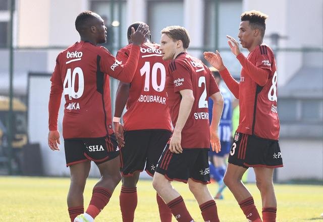 Beşiktaş hazırlık maçında rakip takımı gole boğdu!