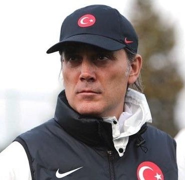 A Milli Takım Teknik Direktörü Vincenzo Montella Semih Kılıçsoy krizine son noktayı koydu!