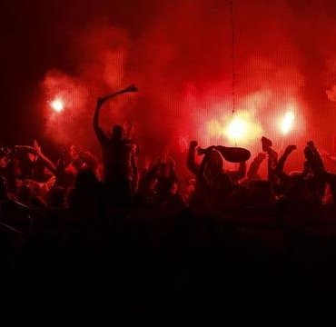 Dünyanın en ateşli taraftarlarını açıkladılar! Süper Lig