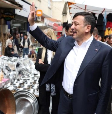 Hamza Dağ: İzmir’in hizmete ihtiyacı var