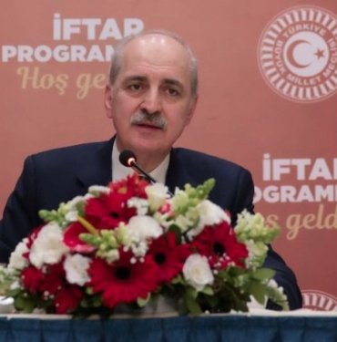 TBMM Başkanı Kurtulmuş’tan yeni anayasa mesajı: Bayramdan sonra partilerimizi ziyaret edeceğim