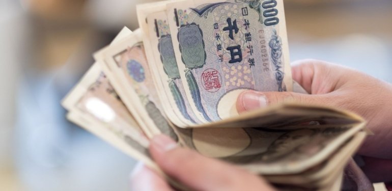 Japon yeni dolar karşısında 34 yılın dibinde