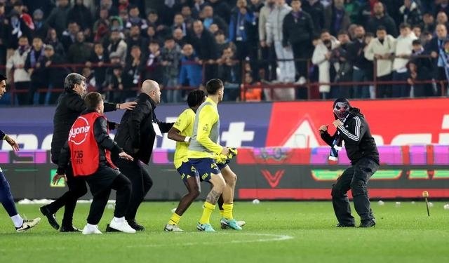 Trabzonspor-Fenerbahçe maçının faturası belli oldu! Olaylı mücadeleden sonra herhangi bir futbolcu için açıklama yapılmadı