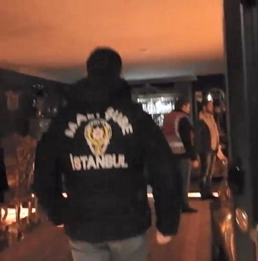 Ünlü İsviçre Bankası’ndan kredi vaadiyle dolandırıcılık: Gözaltına alınanlar arasında ünlü iş insanı da var