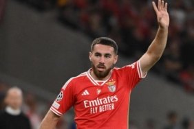 Milli yıldız Orkun Kökçü, Süper Lig devinin teklifini teşekkür ederek reddetti!