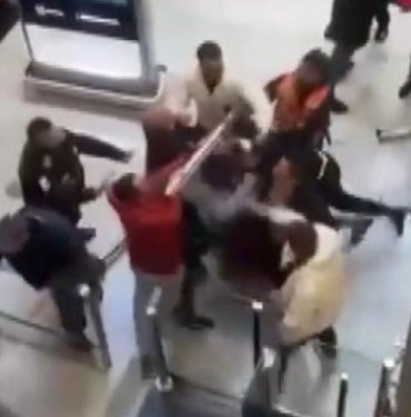 Fransa’da PKK sempatizanları havalimanında olay çıkardı