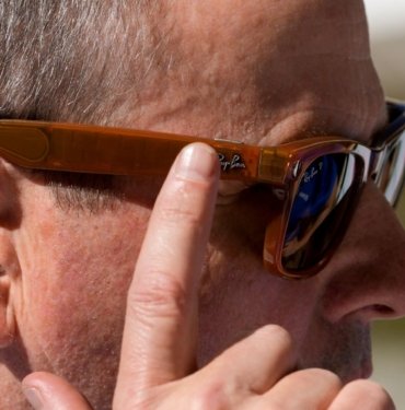 Meta’dan Ray-Ban akıllı gözlüklere yapay zeka özelliği: 5 dilde çeviri yapacak