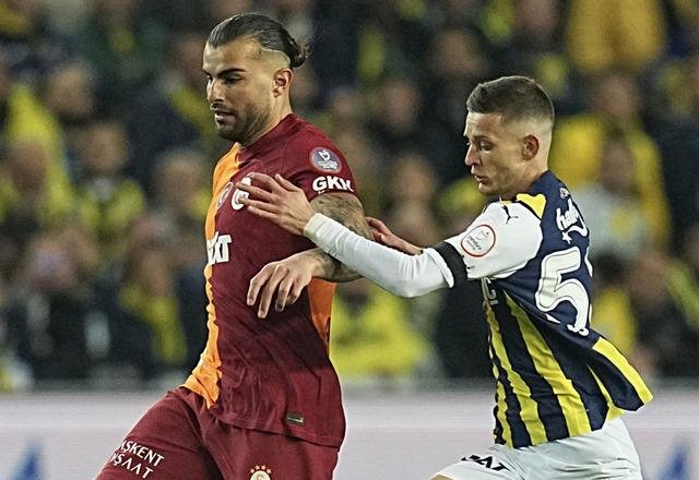 Galatasaray ile Fenerbahçe