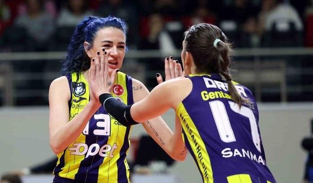 Fenerbahçe Opet, normal sezonu lider tamamladı!