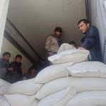 Mercimek yüklü TIR’dan 40 kaçak göçmen çıktı