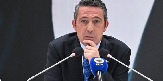 Fenerbahçe kongresinde gergin anlar! Ali Koç yerinden kalkarak yanına gitti