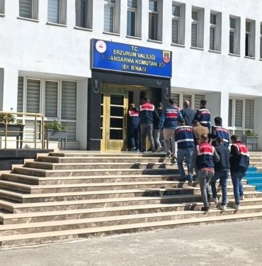 Terör propagandası yapanlara gözaltı