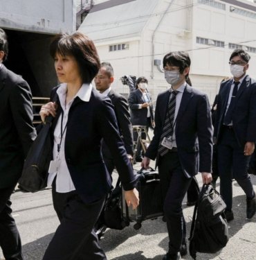 Japonya’da 5 kişiyi öldüren gıda takviyesini üreten fabrikaya baskın