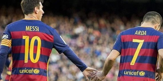 Arda Turan, birlikte oynadığı en iyi 11