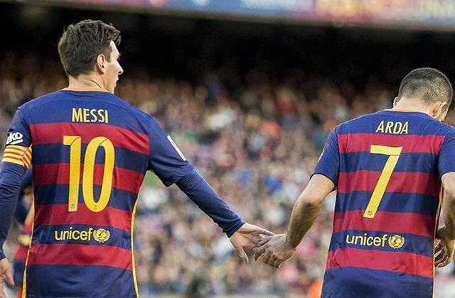 Arda Turan, birlikte oynadığı en iyi 11