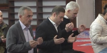 74 yıl sonra gelen başarıdan sonra güne şükür namazıyla başladı! Balıkesir