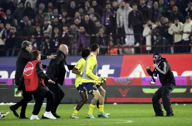 Olaylı Trabzonspor – Fenerbahçe maçının PFDK sevkleri açıklandı