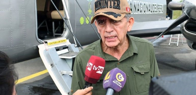 Peru’da lüks saat soruşturması: İçişleri bakanı istifa etti