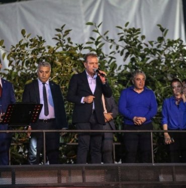 Mersin’de Vahap Seçer yeniden seçildi | CHP 7, İYİ Parti 2, DEM Parti 1 başkanlık kazandı