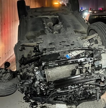 Cip ile otomobil çarpıştı: 9 yaralı
