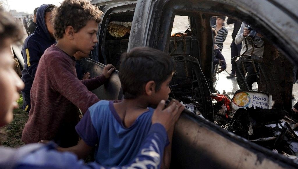 İsrail: Gazze’deki yardım çalışanlarının “trajik ölümü” araştırılacak