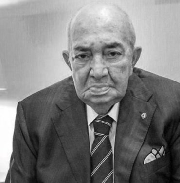 Türker İnanoğlu hayatını kaybetti