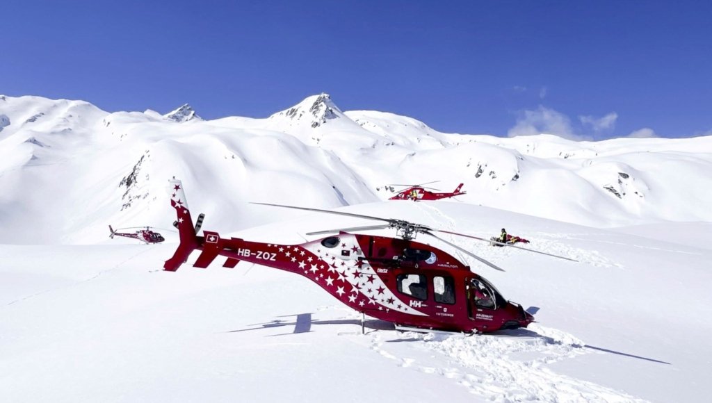 İsviçre Alplerinde kayakçıları indiren helikopter düştü, 3 kişi öldü