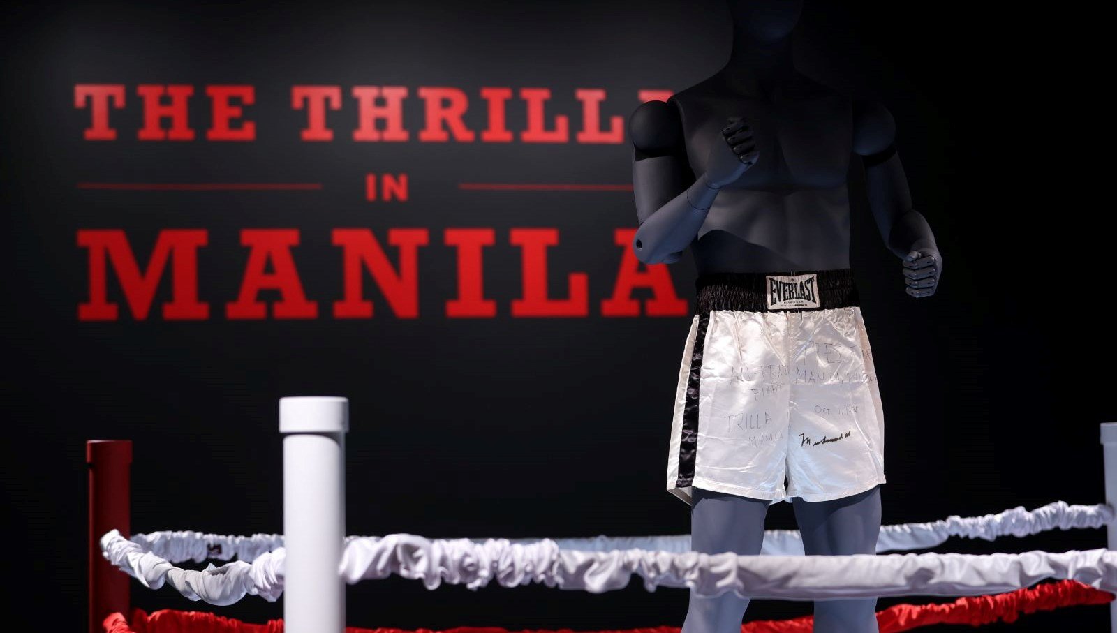 Muhammed Ali’nin şortu açık artırma ile satılacak