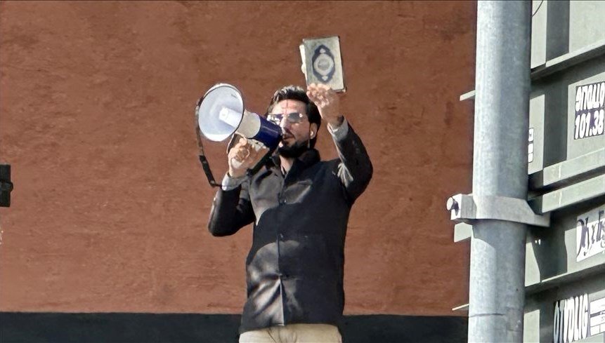 Norveç’ten sınır dışı edilecek: Kur’an-ı Kerim yakma provokatörü Momika, İsveç’e geri gönderilecek