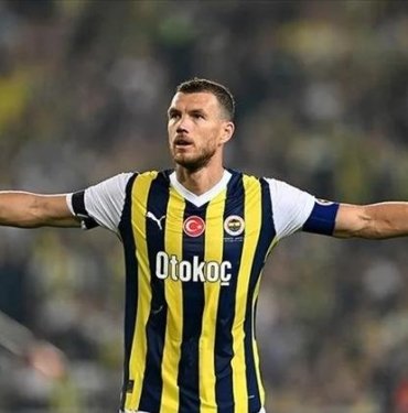 Fenerbahçeli futbolculardan yönetime