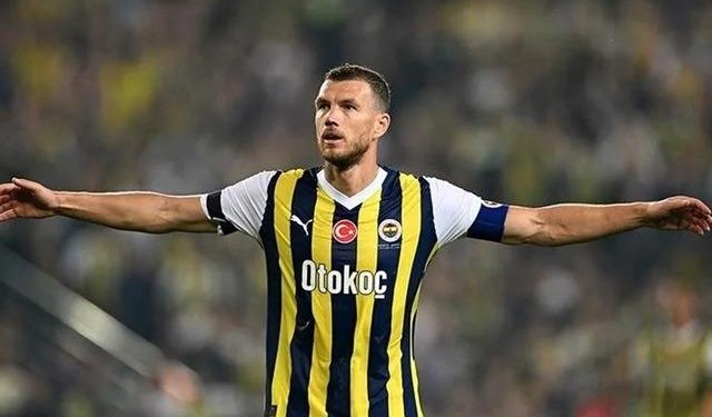 Fenerbahçeli futbolculardan yönetime