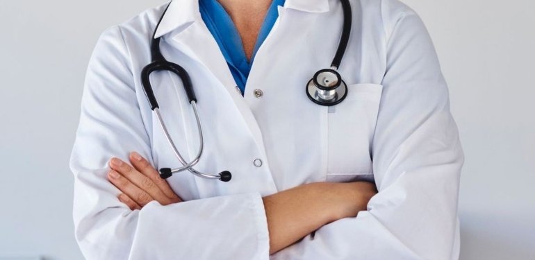 Sağlık Bakanlığı’ndan 60 yaş üstü doktor kararı