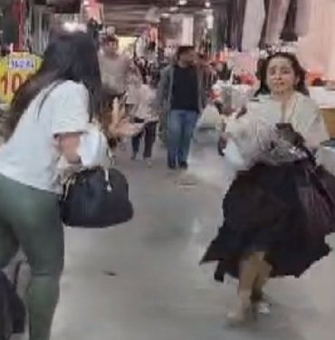 Bakırköy’deki sosyete pazarında bomba paniği
