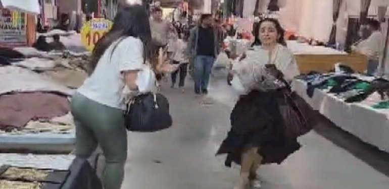 Bakırköy’deki sosyete pazarında bomba paniği