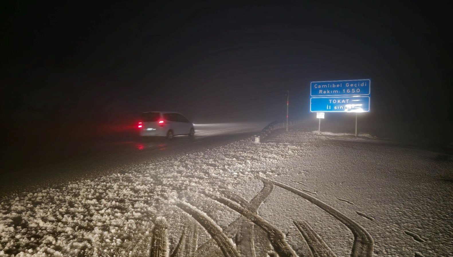 Tokat’ta kar sürprizi