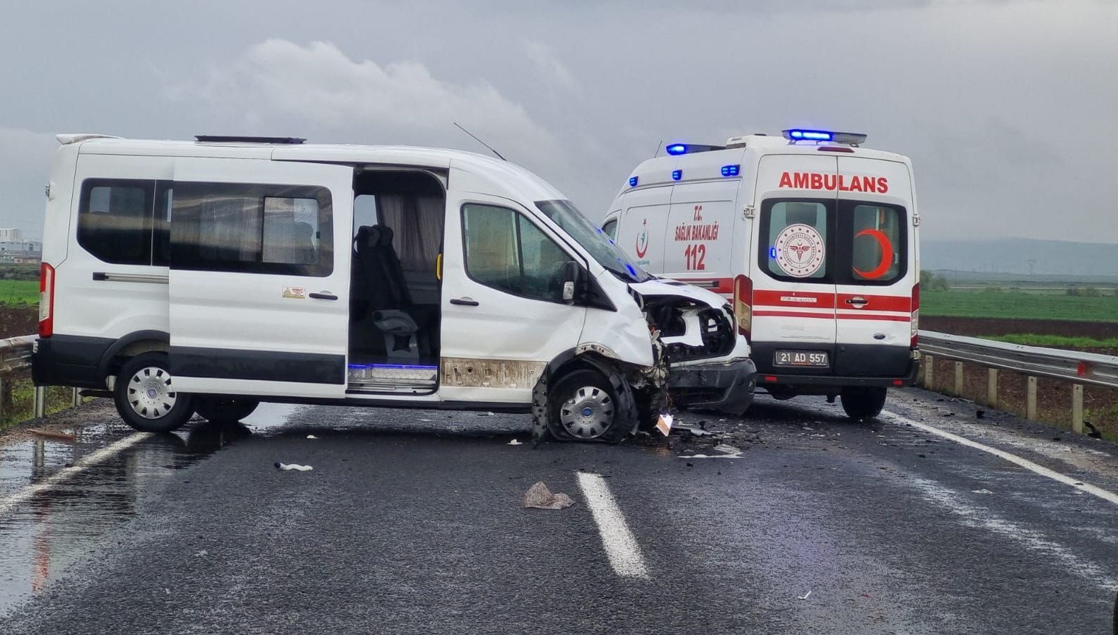 Diyarbakır’dan can pazarı | Kafa kafaya çarpıştı: 3 ölü, 5 yaralı