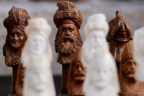 Ömrünü lüle taşına adayan geleneksel el sanatçısı, iki kadın usta yetiştirdi
