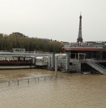 Paris Olimpiyatları öncesi Seine Nehri’nde kirlilik uyarısı