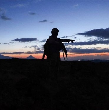 Pençe-Kilit Operasyonu bölgesinde bir asker şehit oldu