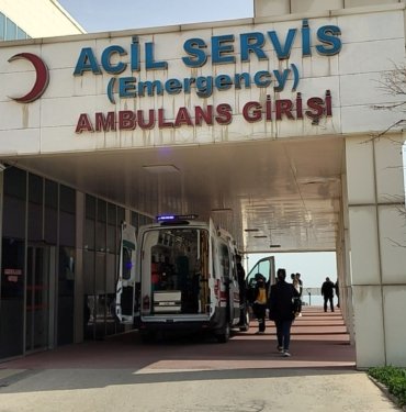 Boşanma aşamasındaki eşini öldürdü
