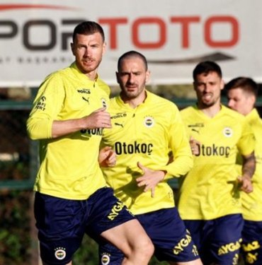 Fenerbahçe, Yunanistan takımlarıyla 9. maçına çıkacak