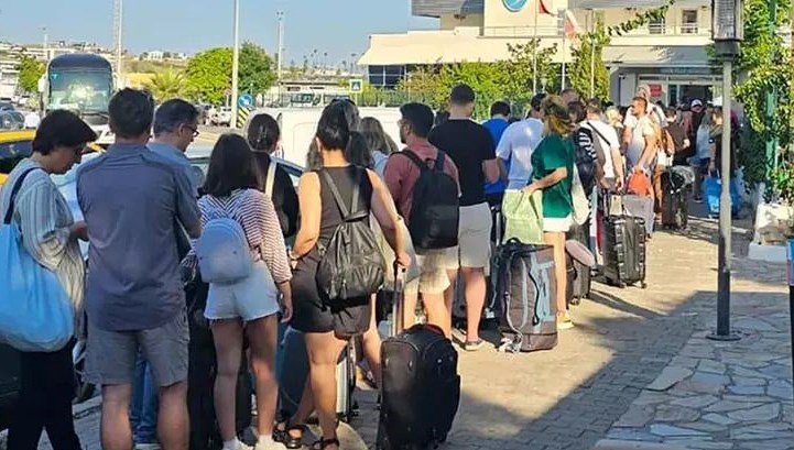 Kapıda vize Çeşme’ye yaradı