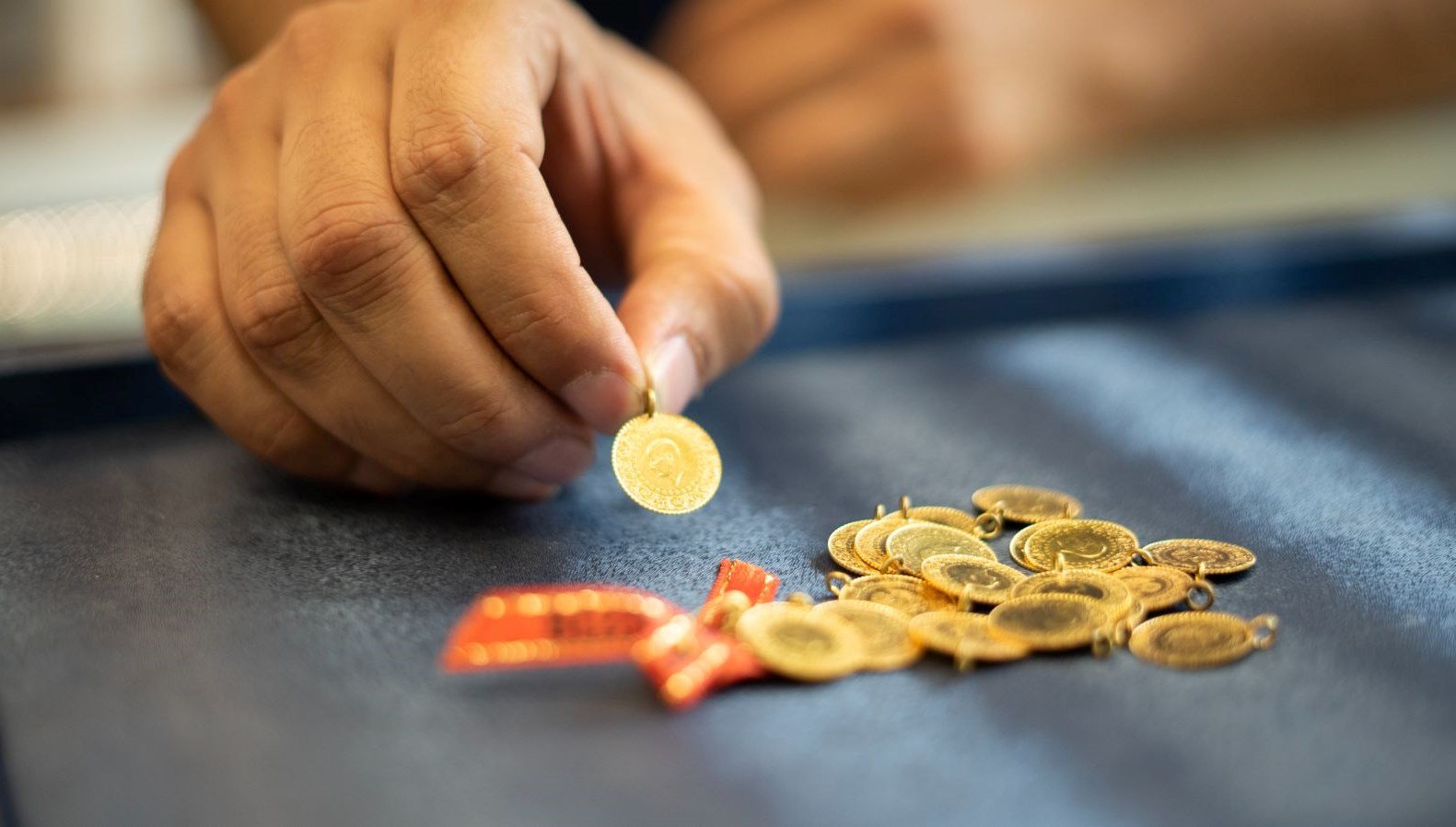 Altın fiyatları ne kadar? Gram altın kaç lira? 12 Nisan 2024 güncel altın kuru fiyatları