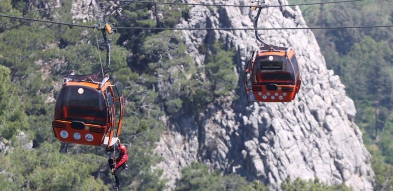 Antalya’daki teleferik kazası: Mahsur kalanlar yaşadıklarını anlattı